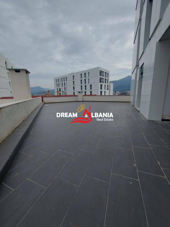 Appartamento 2+1 con terrazza in affitto presso il complesso Arlis, Tirana ID (42215009)