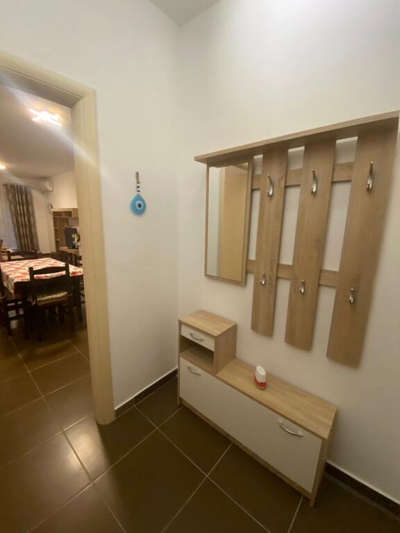 2+1, arredato, via peti, Lago Secco