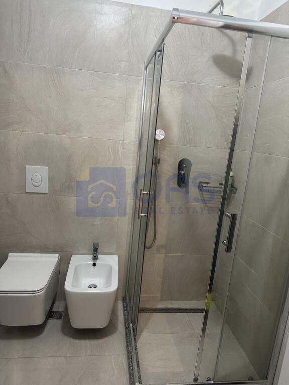 Apartament 2+1 për qira në Brryl
