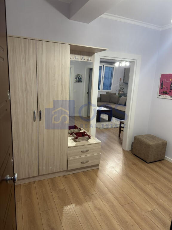 Apartament 2+1 për qira në Brryl