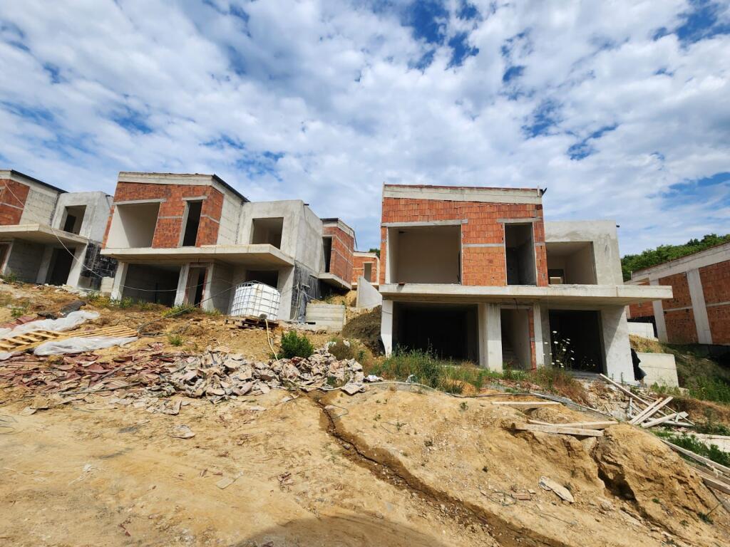 IN VENDITA: VILLA a 📍Mullet (Res. Green Field) Sup: 203m² &amp; 386m² Terreno (5 Stanze Totali)