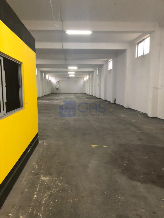 Magazzino in affitto sull'autostrada Tirana - Durazzo