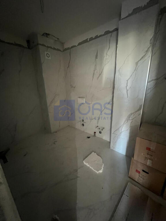 Apartament 1+1 për qira tek ish fusha aviacionit, Tiranë