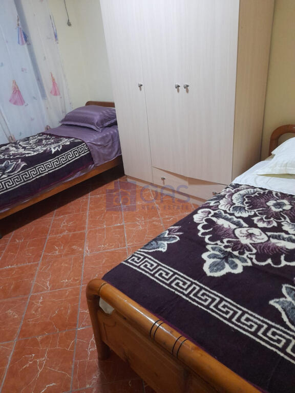 Jepet me qera shtepi 2+1 ne Brryl, Tirane
