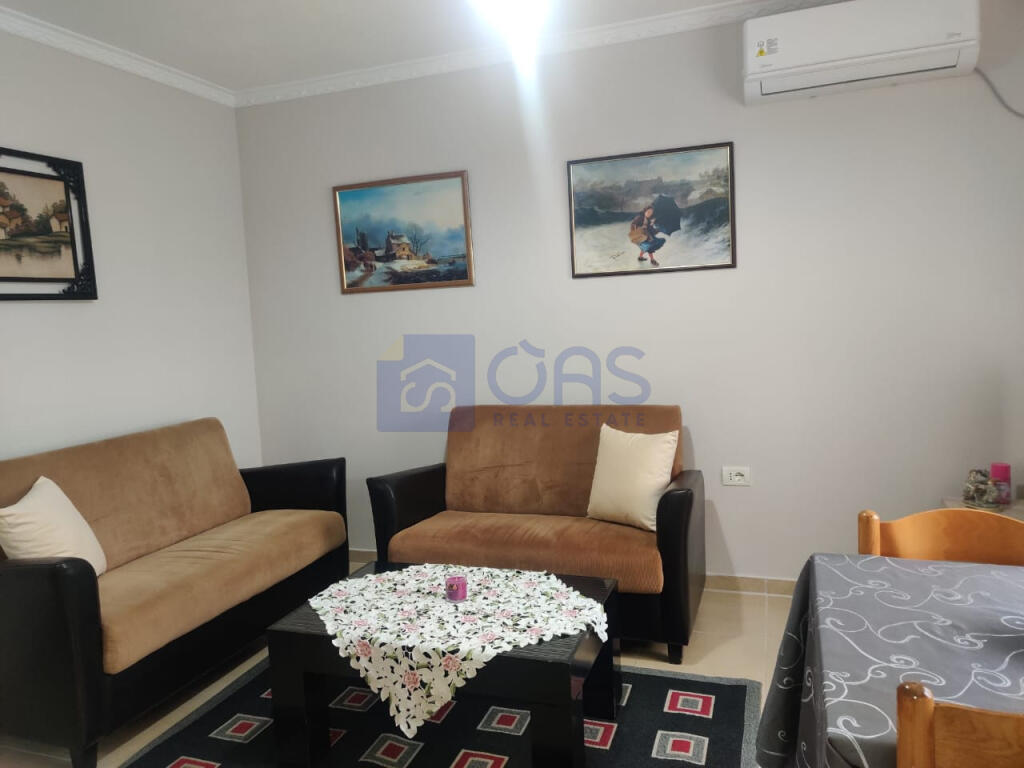 Apartment 2+1 for rent on Rruga e Durresit.