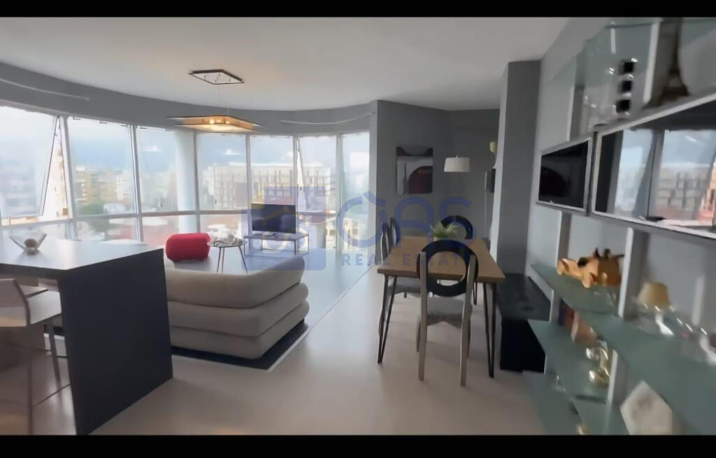 Apartament 2+1 për qira tek Komuna e Parisit