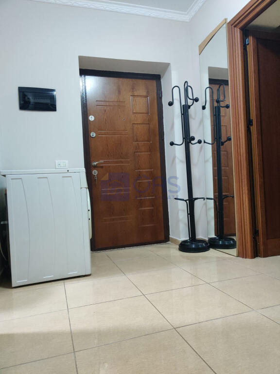Apartment 2+1 for rent on Rruga e Durresit.