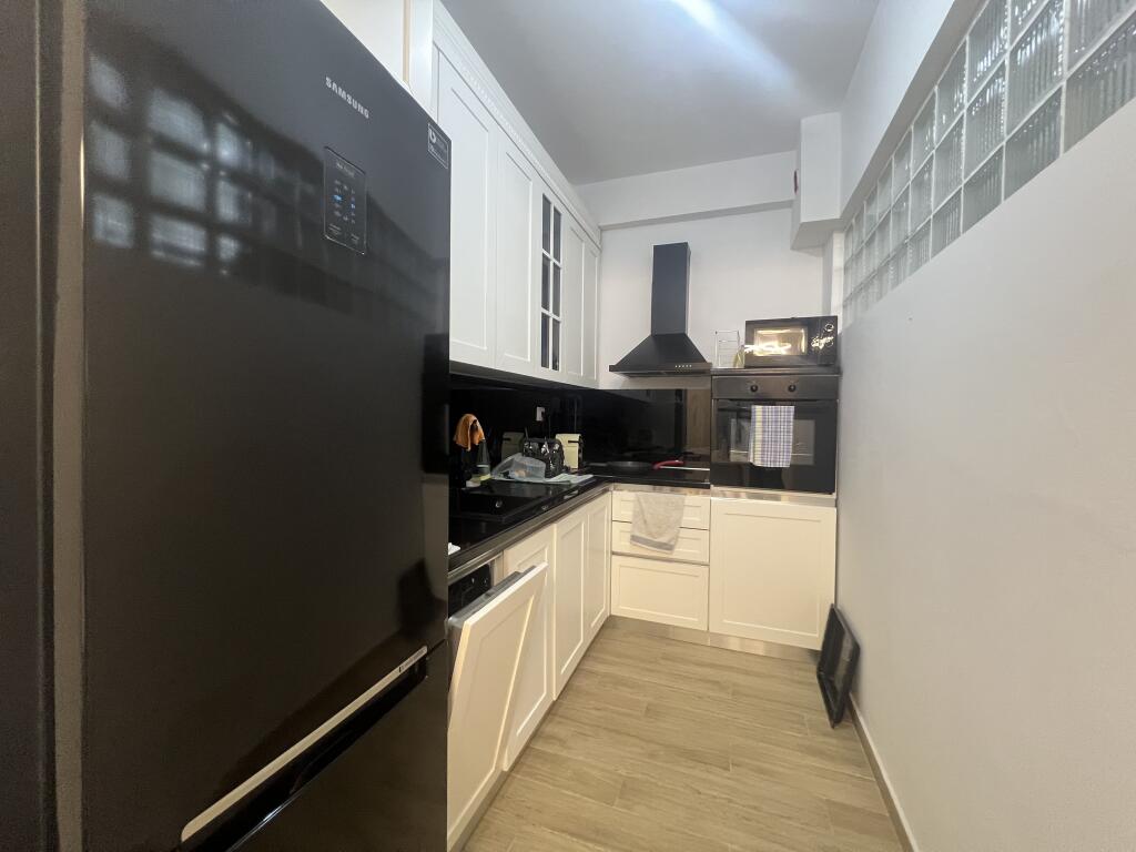 SHITET APARTAMENT 2+1+ OBORR KOMPLEKSI LURA " GJIRI I LALZIT