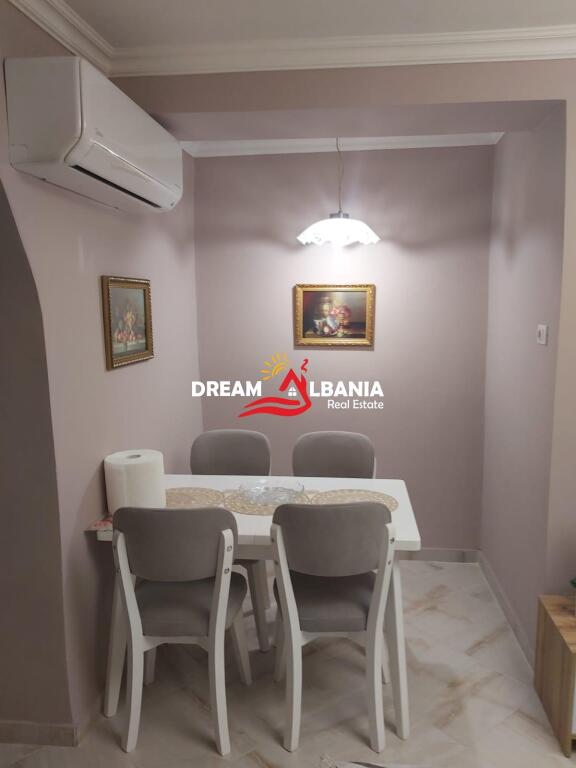 1+1 apartment for rent on Rruga e Elbasanit near Osman Myderizi school (ID 4219437).