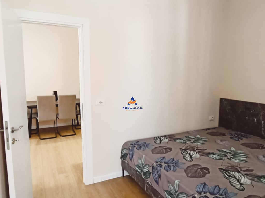 SHITET APARTAMENT 2+1+BALLKON "RRUGA DRITAN HOXHA, LAPRAKE"
