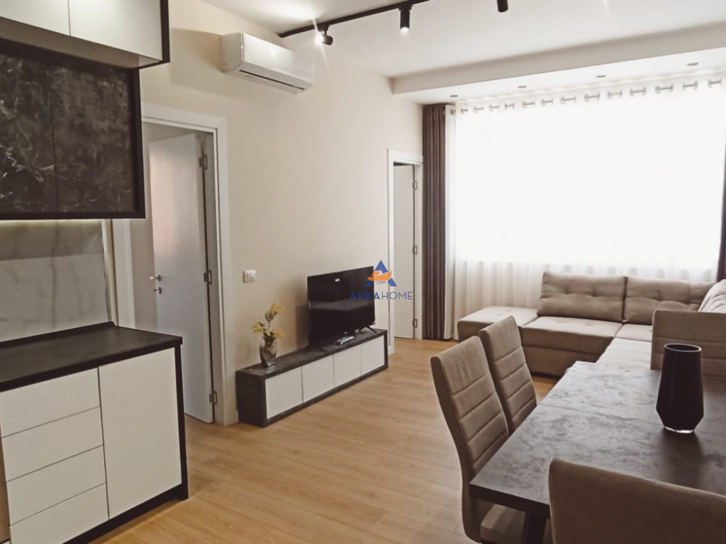 SHITET APARTAMENT 2+1+BALLKON "RRUGA DRITAN HOXHA, LAPRAKE"