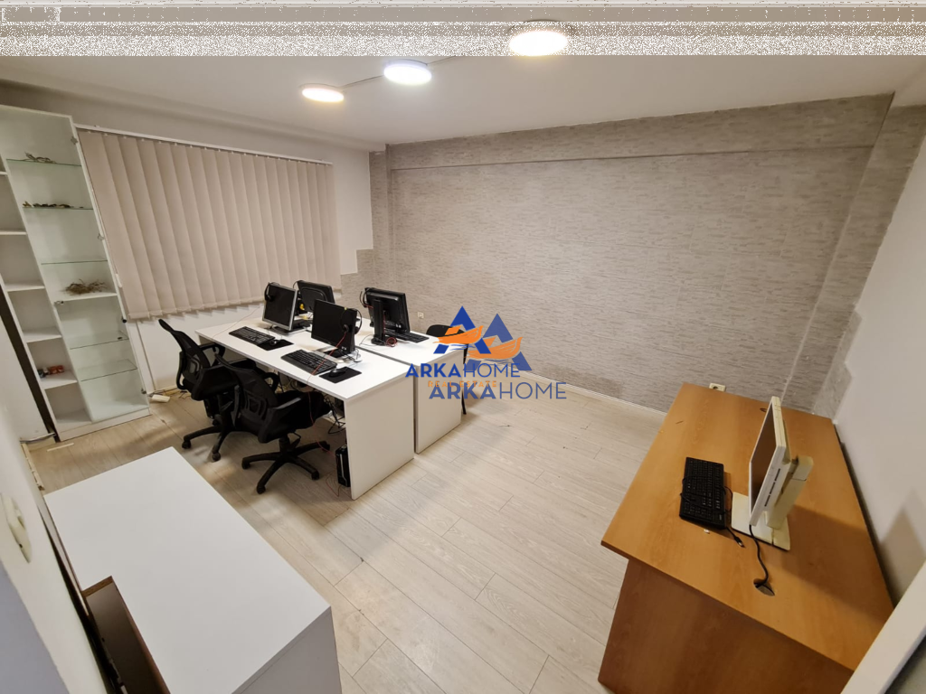 UFFICIO IN AFFITTO 120M2 "VICINO A MYSTIC O LSI, EX BLOCCO".
