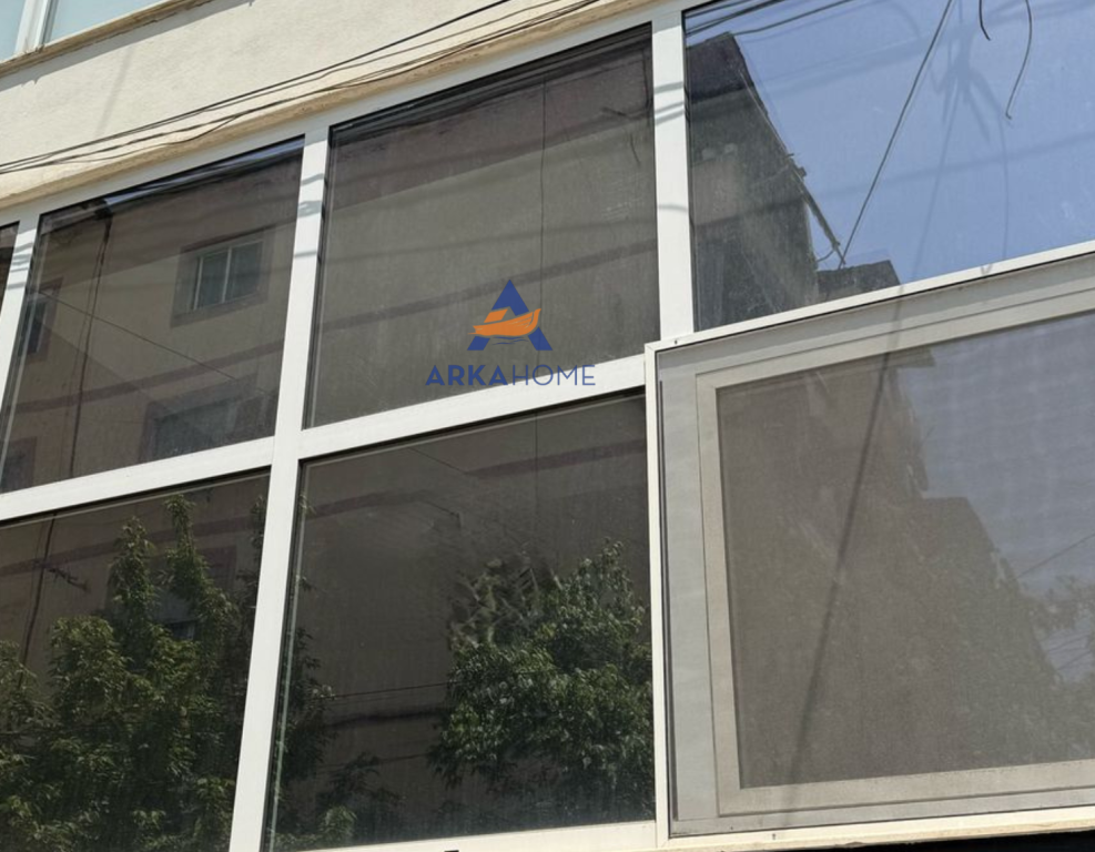 NEGOZIO IN AFFITTO 60M2, "IN VASIL SHANTO"