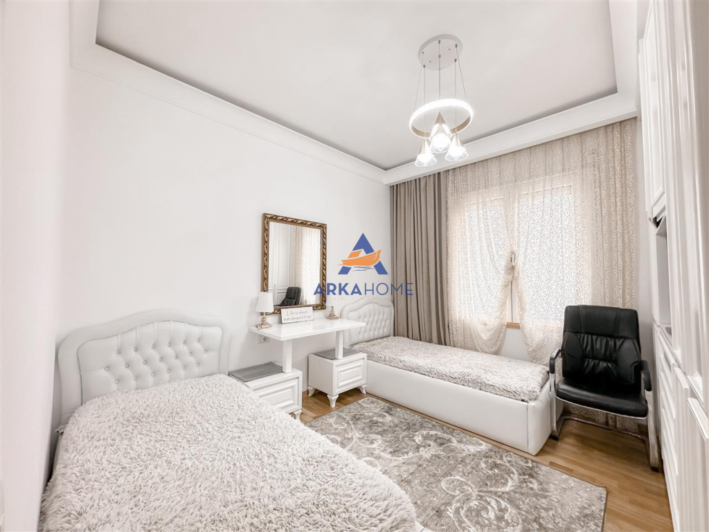 IN VENDITA APPARTAMENTO 3+1+BALCONE "AL GIARDINO BOTANICO".