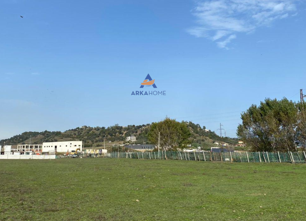 VENDITA TERRENO 10.700M2 "YZBERISHT"