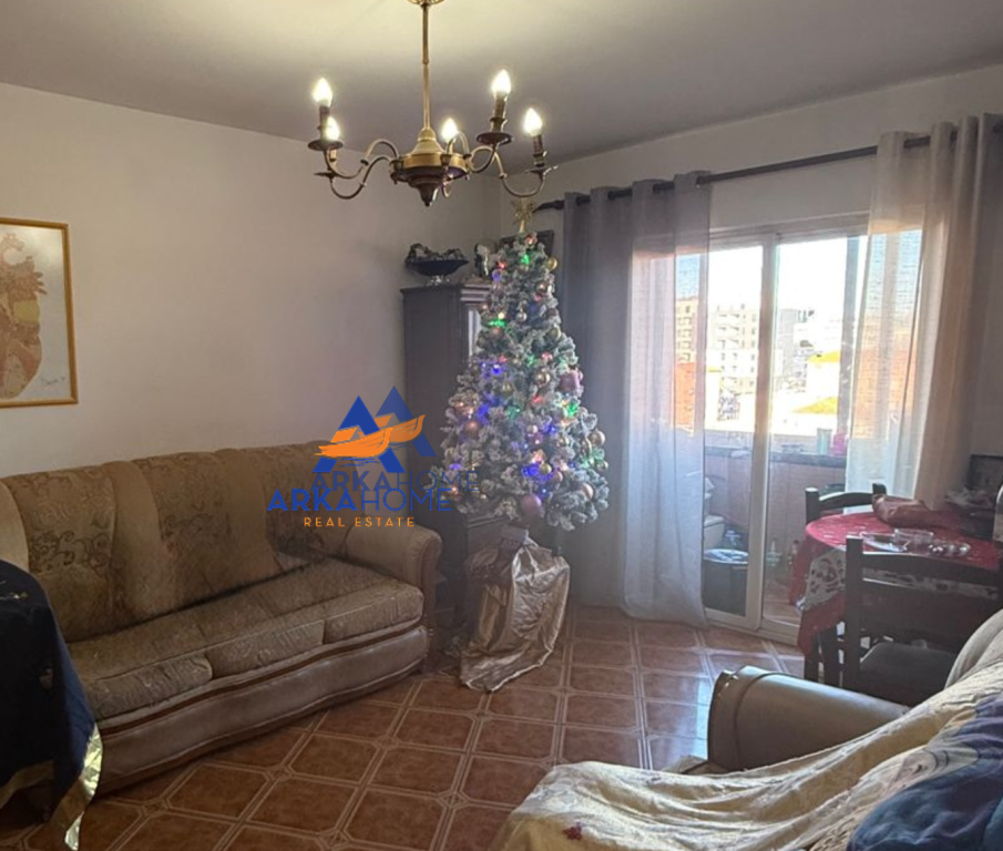 SHITET APARTAMENT 2+1+2 BALLKONE, "RRUGA FERIT XHAJKO".