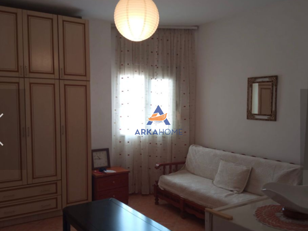IN VENDITA APPARTAMENTO 2+1+BALCONE, "RRUGA MALIQ MUCA, DURRES".