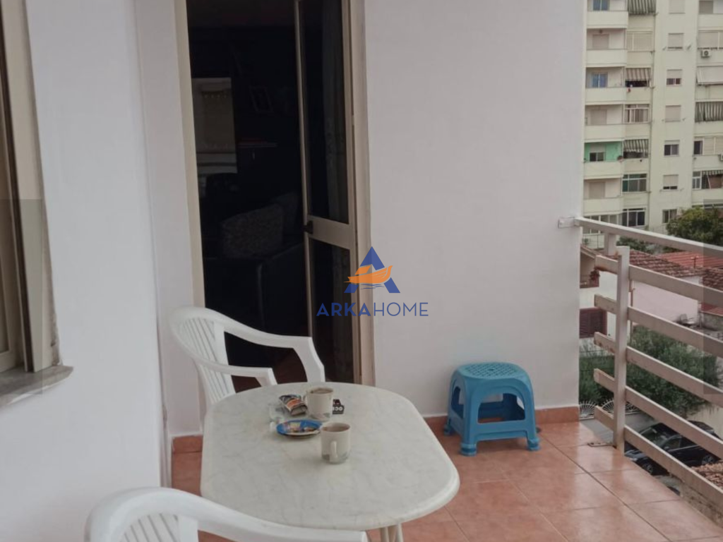 IN VENDITA APPARTAMENTO 2+1+BALCONE, "RRUGA MALIQ MUCA, DURRES".