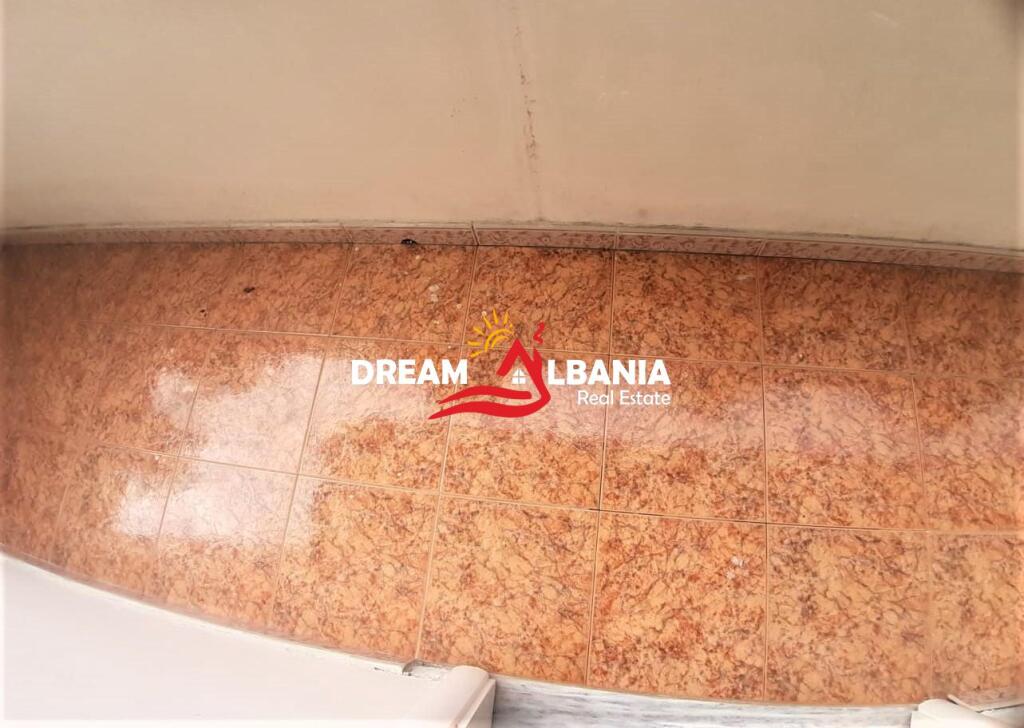 2+1 apartment for rent on Kavaja Street near the Catholic Church in Tirana (ID 42214310)