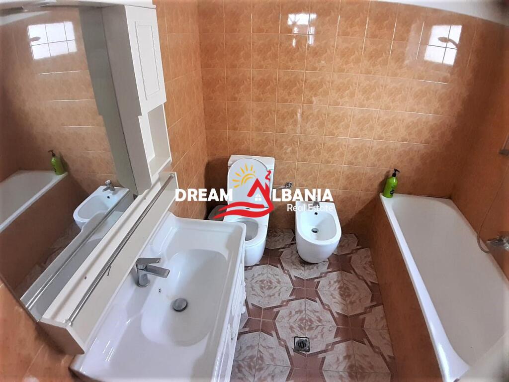 2+1 apartment for rent on Kavaja Street near the Catholic Church in Tirana (ID 42214310)