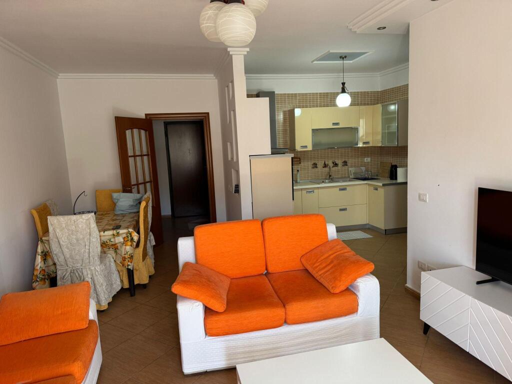 Appartamento in affitto a Vlora – Via Fejzo Mema