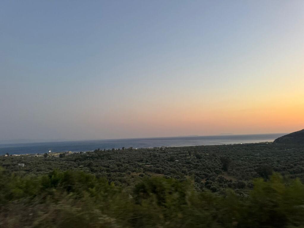 TOKË PËR SHITJE NË BORSH