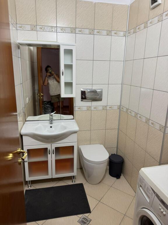 Appartamento in affitto a Vlora – Via Fejzo Mema