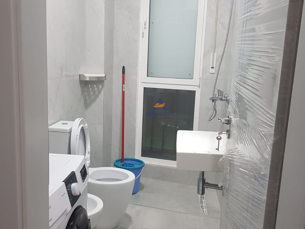 APARTMENT FOR RENT 1+1+BALCON "OPPOSITE KIKA 2, PARIS COMMUNE" 650 EURO.