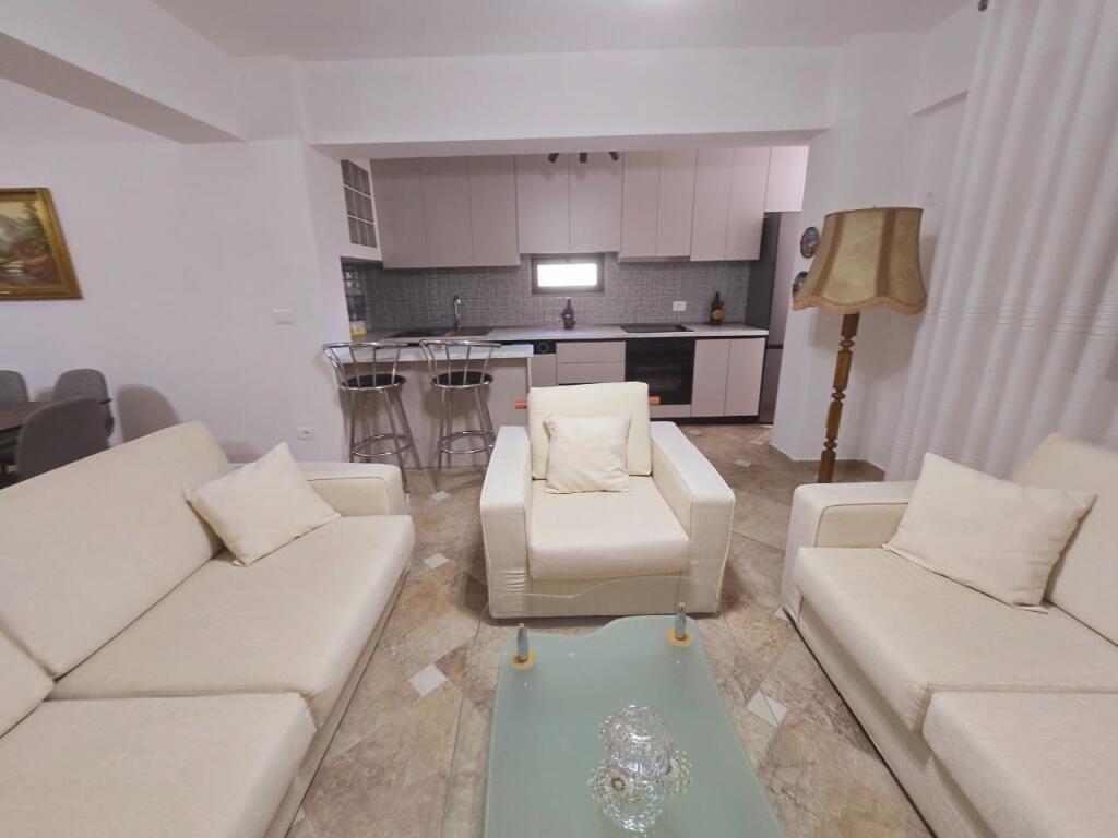 SUPER APARTMENT FOR RENT NEAR DURRES STADIUM