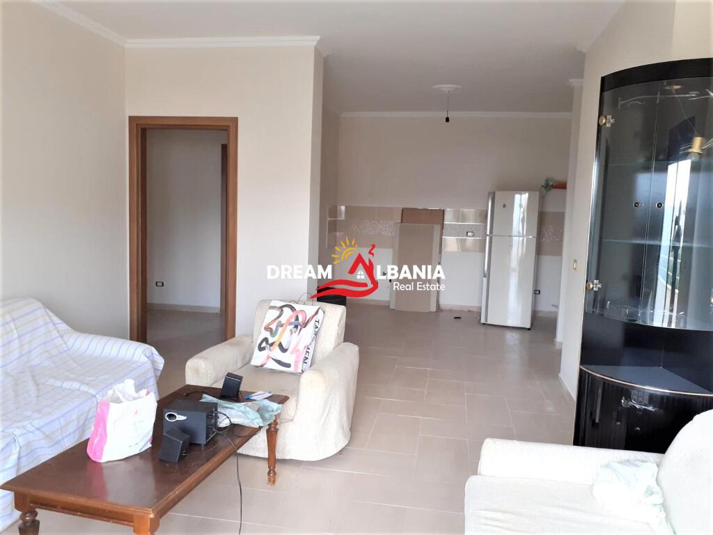 Appartamento 2+1 in vendita a Tufina vicino alla Scuola “Vellazerimi” a Tirana (ID 41211059)