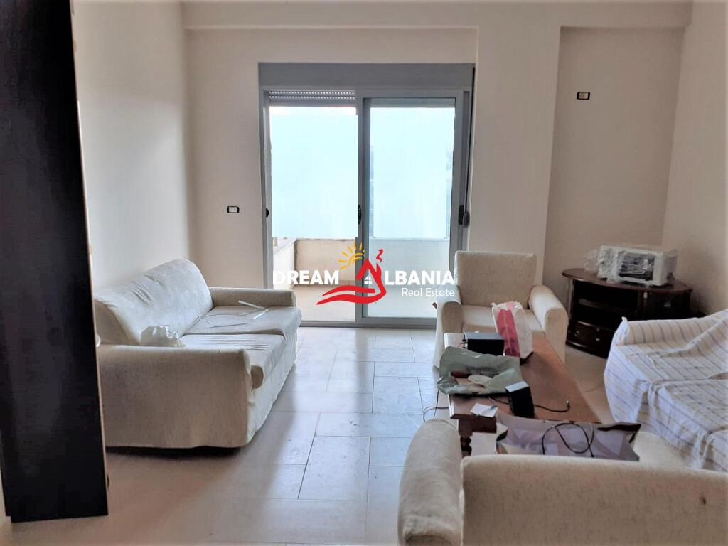 Appartamento 2+1 in vendita a Tufina vicino alla Scuola “Vellazerimi” a Tirana (ID 41211059)
