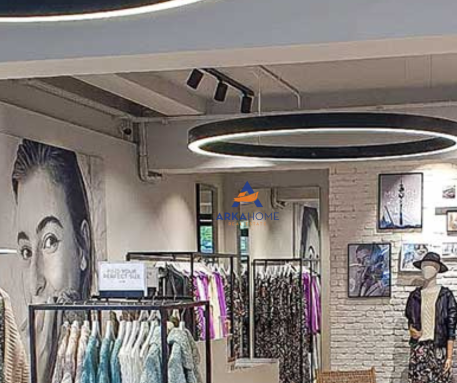 AFFITTASI ATTIVITÀ COMMERCIALE 130M2 "VIA MILTO SOTIR GURRA, NUOVO ANELLO " 1300 EURO.
