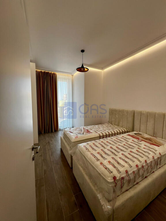 Apartment 2+1 for rent at Rruga Riza Cerova