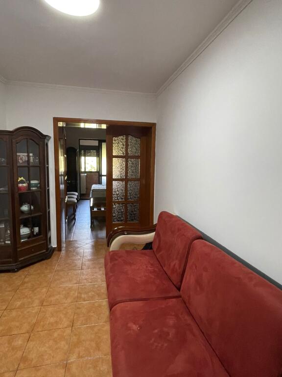 Affittasi appartamento 1+1 a 21 Dhjetori
