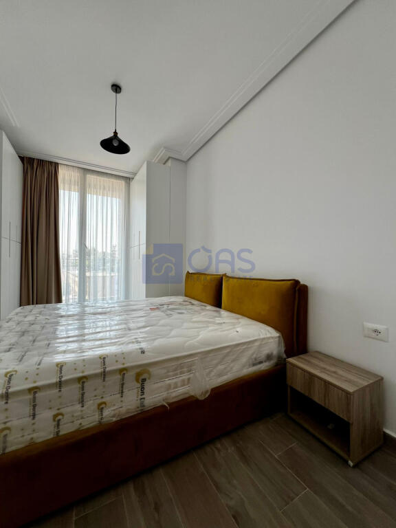 Apartment 2+1 for rent at Rruga Riza Cerova