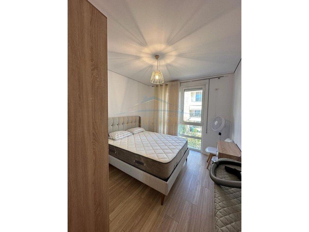 Shitet Apartament 1+1, San Pietro, Gjiri i Lalzit