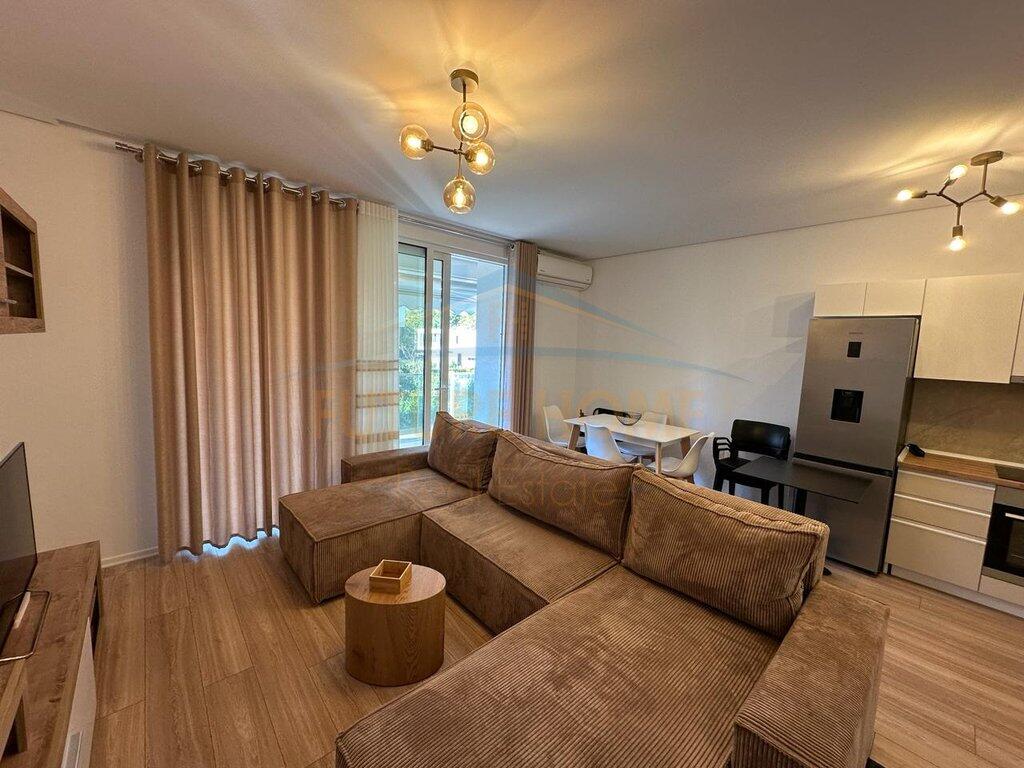Shitet Apartament 1+1, San Pietro, Gjiri i Lalzit