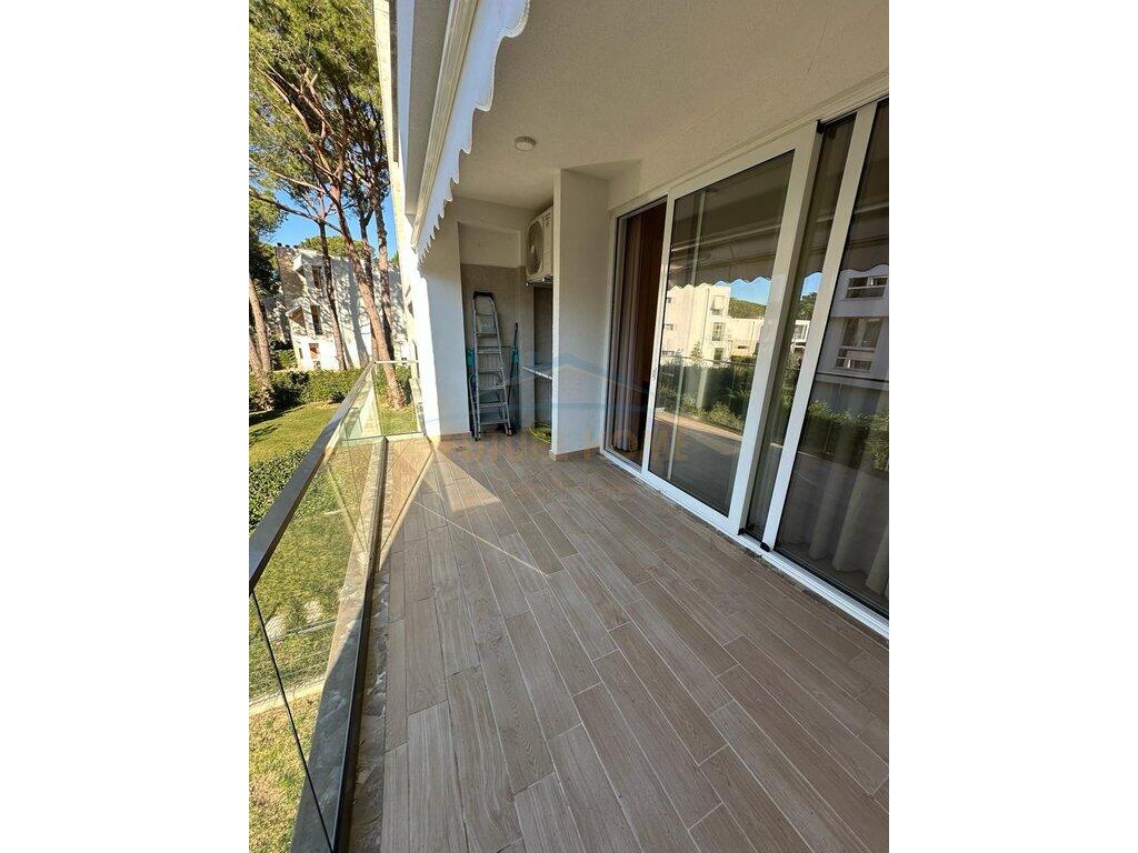 Shitet Apartament 1+1, San Pietro, Gjiri i Lalzit