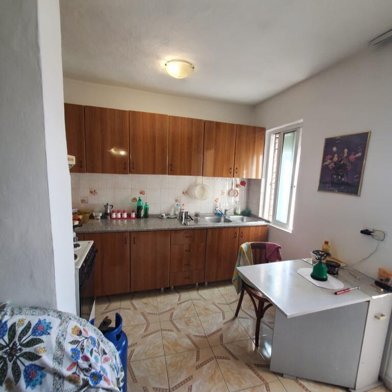 Apartment 2+1 for sale at Ali Demi near Fushat