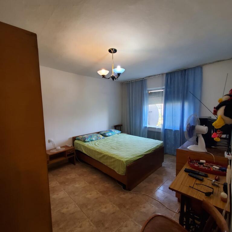 Apartment 2+1 for sale at Ali Demi near Fushat