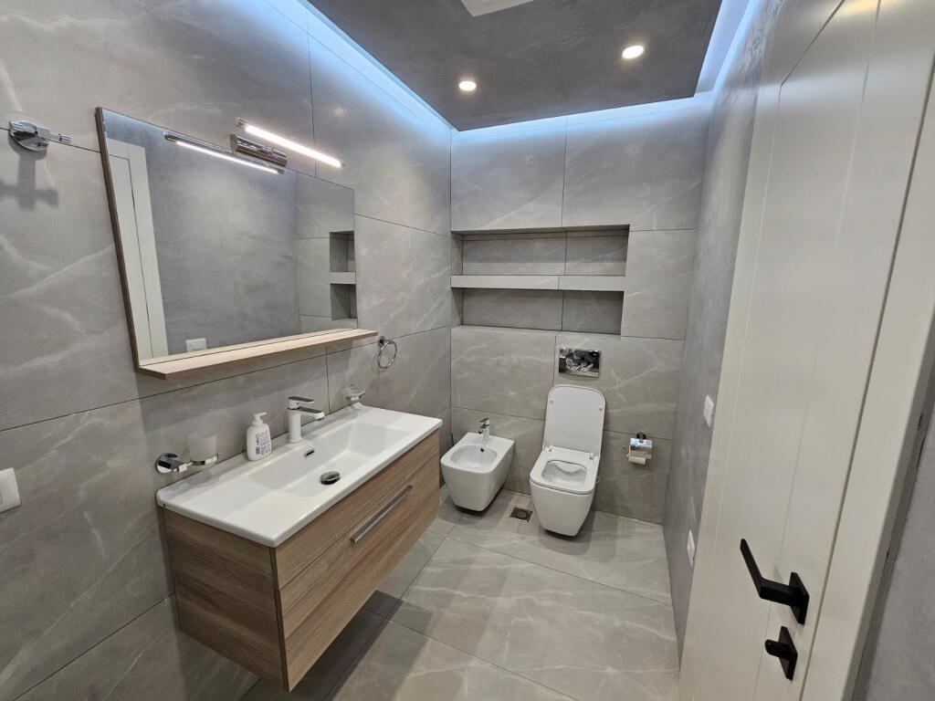 APARTMENT 2+1 FOR SALE AT MALI I ROBIT, GOLEM