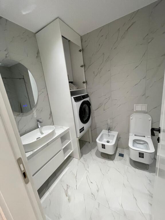 We offer for Rent 1+1 Apartment at Liqeni i Thate!