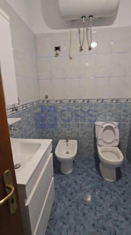 Entrance for rent private house 2+1 at Kodra e Priftit