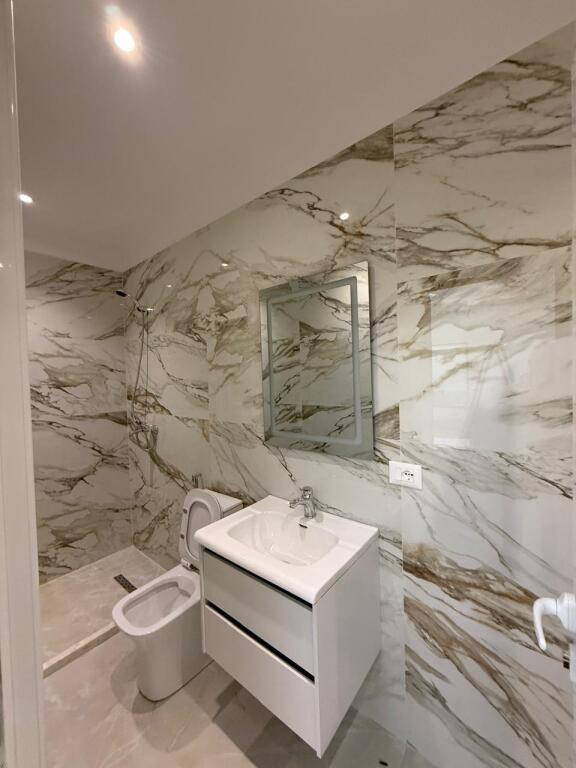 Apartment 1+1 for rent. Kodra e diellit, near Aldi market Price: 500 euro  