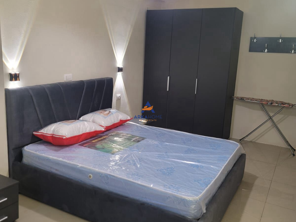 SHITET APARTAMENT 2+1+VERANDE "TEK KOMPLEKSI MALEZJAN" 160.000 EURO.