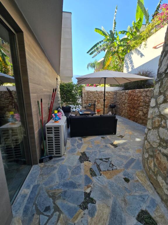Vile Per Shitje Tek Olea Residence