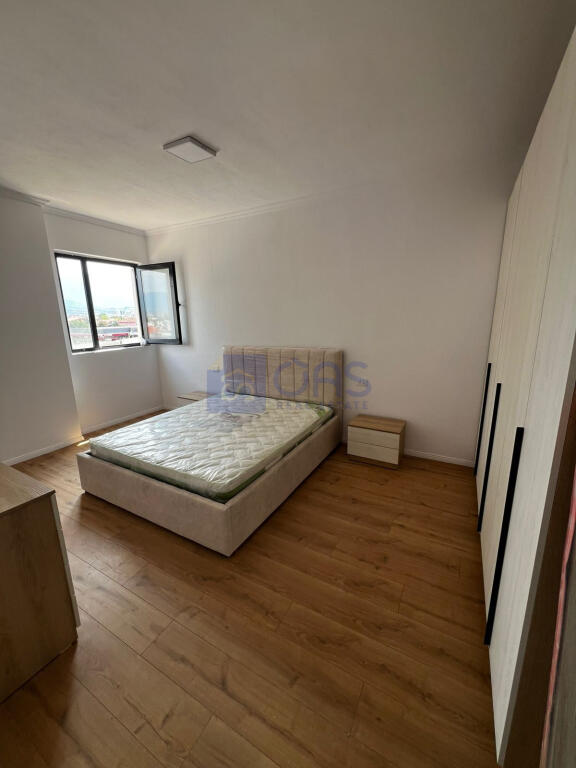 Jepet me qera apartament 2+1 ne Kamez rrethi i Ullirit