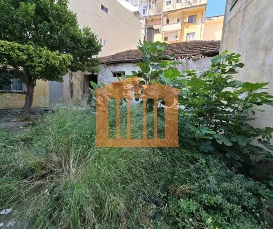 🏡✨ Land for sale with an area of 341M2 📍IN THE CENTER OF DURRËS NEAR THE COURT FIRST FLOOR DURRËS