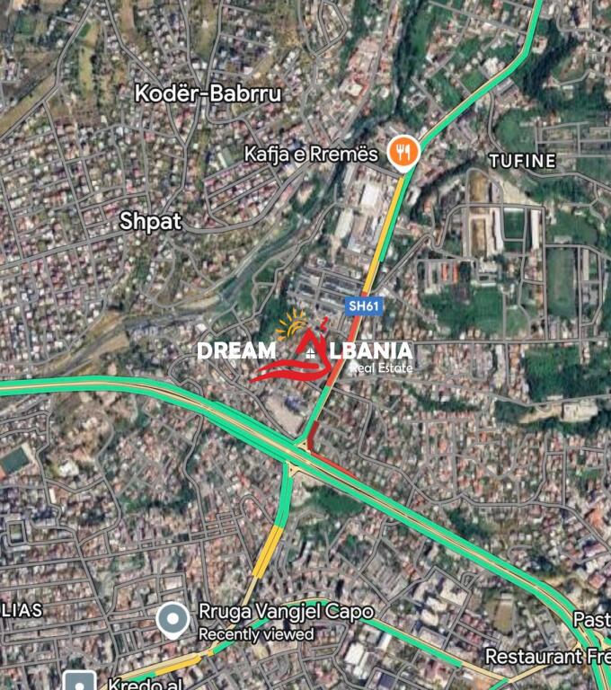Toke ne shitje ne Tufine, prane lumit Lana ne Tirane(4191183)