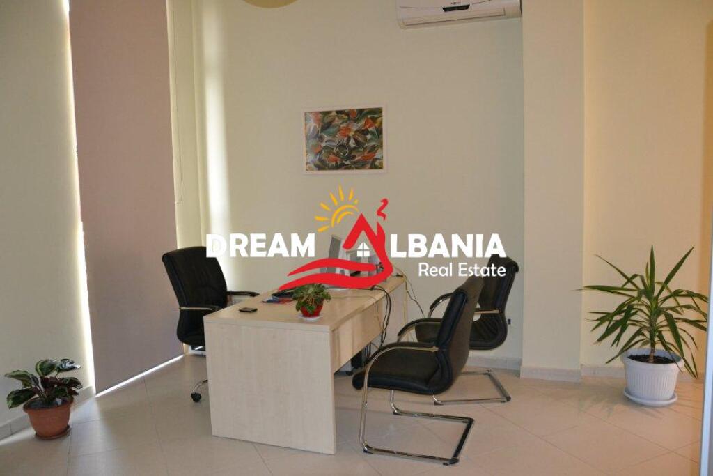 Ambient zyre me qera , Rruga e Dibres (ID 42611324)